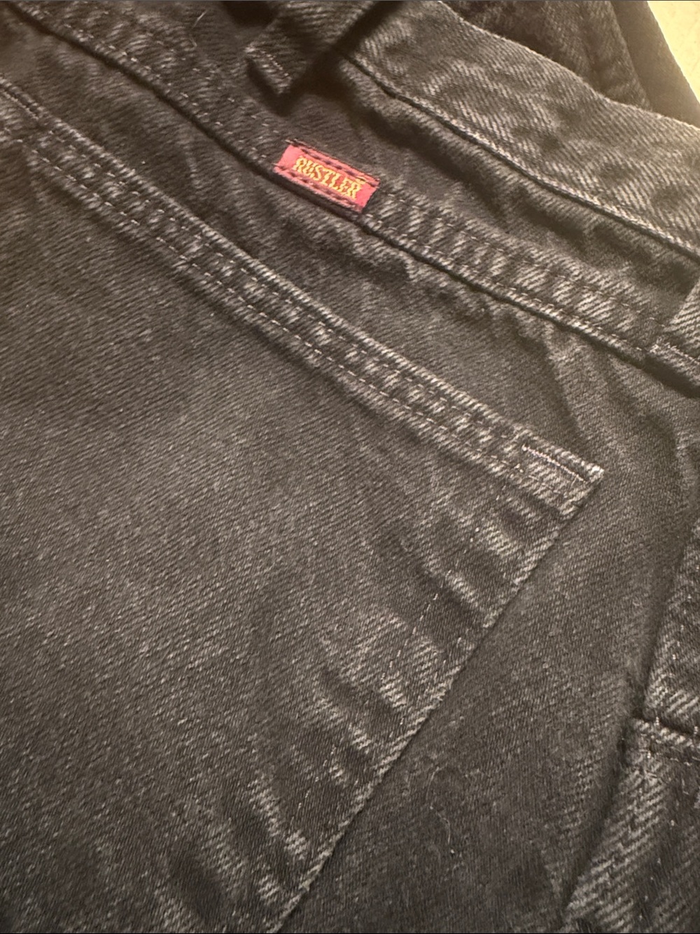 Rustler Men's Black Straight-Leg Jeans with Red Logo Tab 38/29